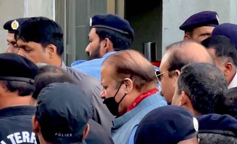 نوازشریف کیخلاف ریفرنس سپریم کورٹ کے حکم پر دائر کیا، اب ان کی درخواست پر ہمیں کوئی اعتراض نہیں: نیب پراسیکیوٹر