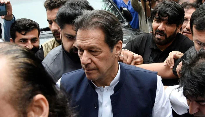 توشہ خانہ کیس میں عمران خان کا 2 روزہ جسمانی ریمانڈ منظور